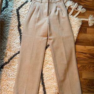 Aritzia Effortless Pants (Re)ssential